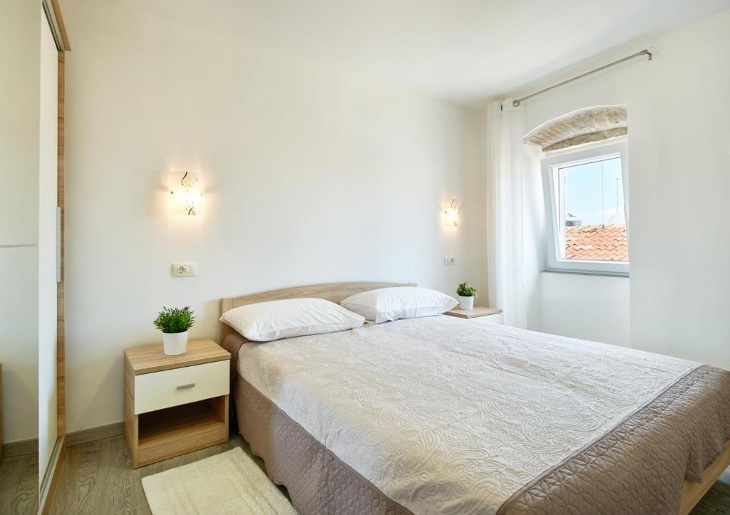 Roviv Apartments In The Old Town By Irundo Rovinj Extérieur photo