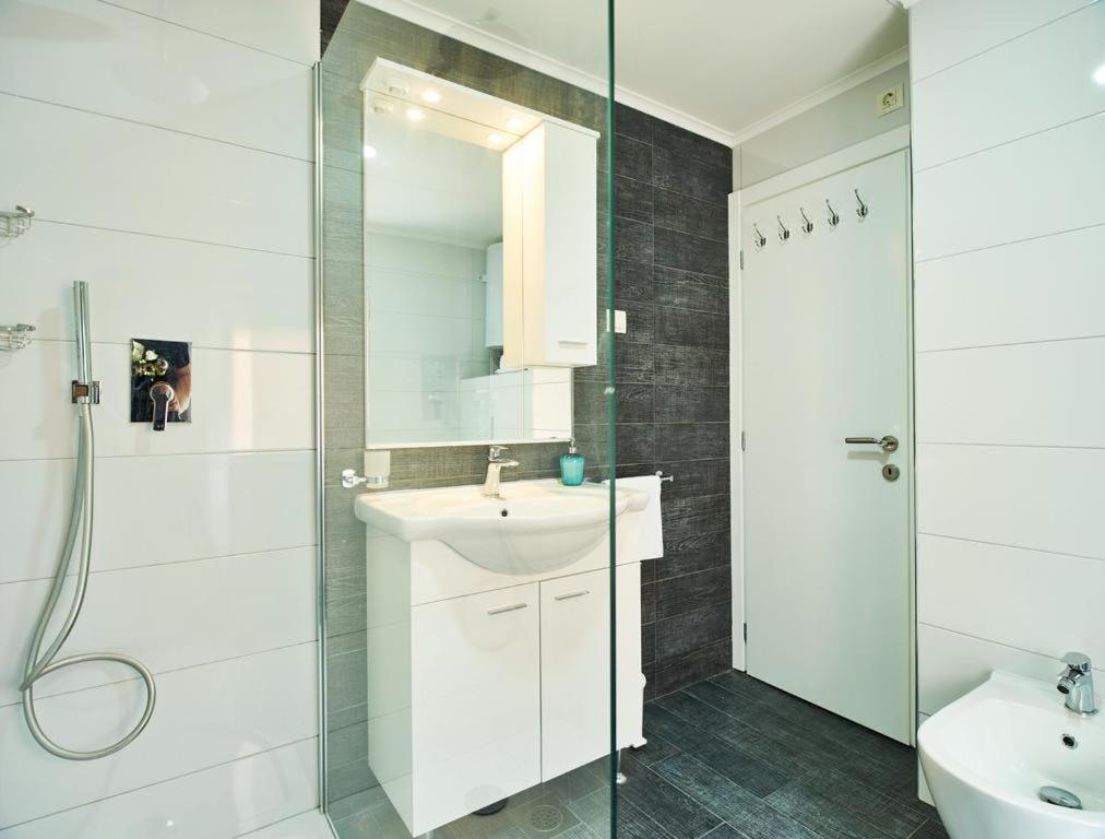 Roviv Apartments In The Old Town By Irundo Rovinj Extérieur photo